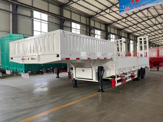 Low-Bed Trailer mit Seitenwand-Ramp Lowboy Semi-Trailer LED Licht Feuerlöscher