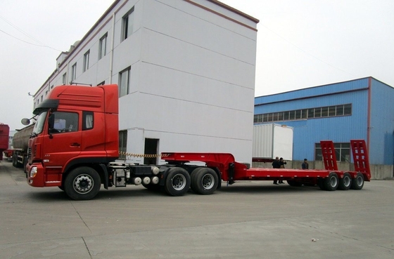 Südafrika 3 Achsen 60 t Niederbettanhänger mit Hydraulik und Schwerlast 80 t