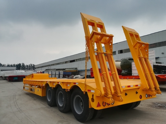Halbanhänger mit Rampen 12 mit 50-80 t Kapazität