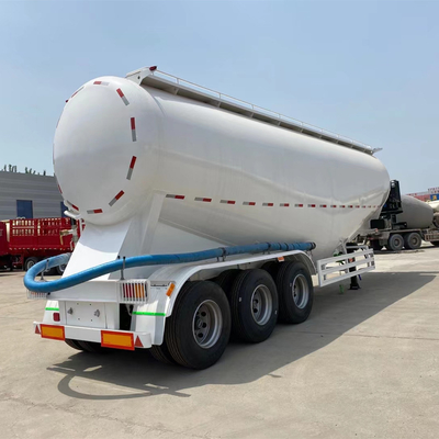 Zwei Stücke 4 kg Feuerlöscher 12 Reifen Nummer 3 Achsen 28 Tonnen Zement Bulker in Tamil Nadu