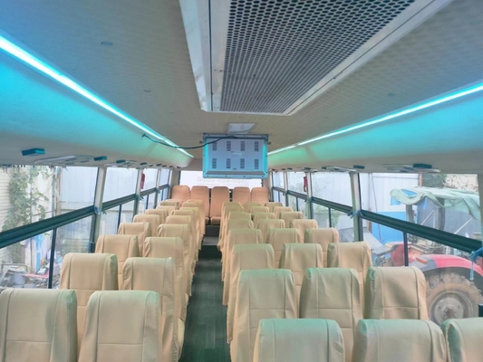60 Sitzplätze Yuton Dieselbus 8500*2500*3400mm Für Ihren Transportbedarf
