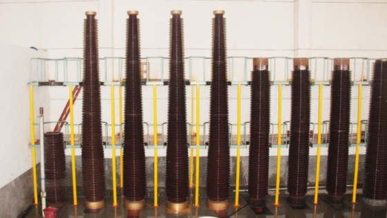 Hochspannungsstromübertragung 940X1360X1070 Isolator für elektrische Transformatoren